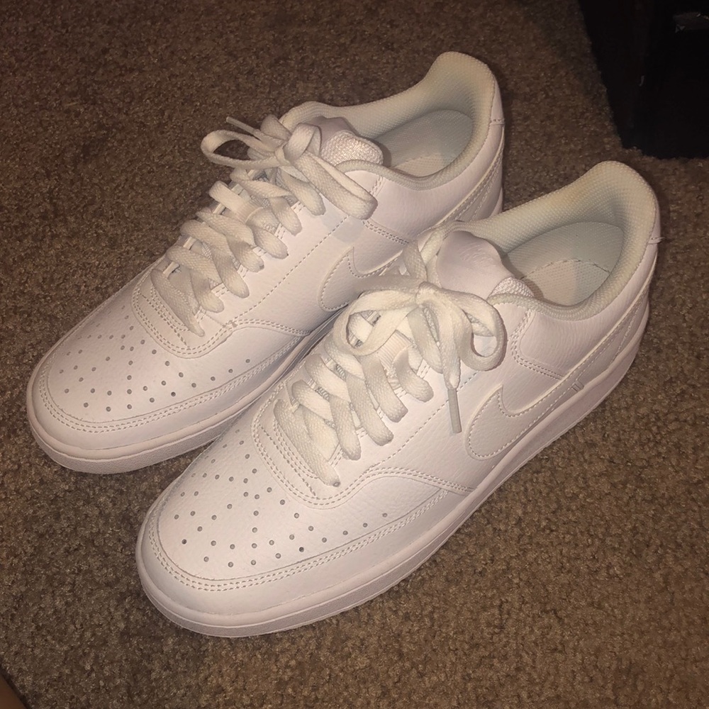 Nike court visions